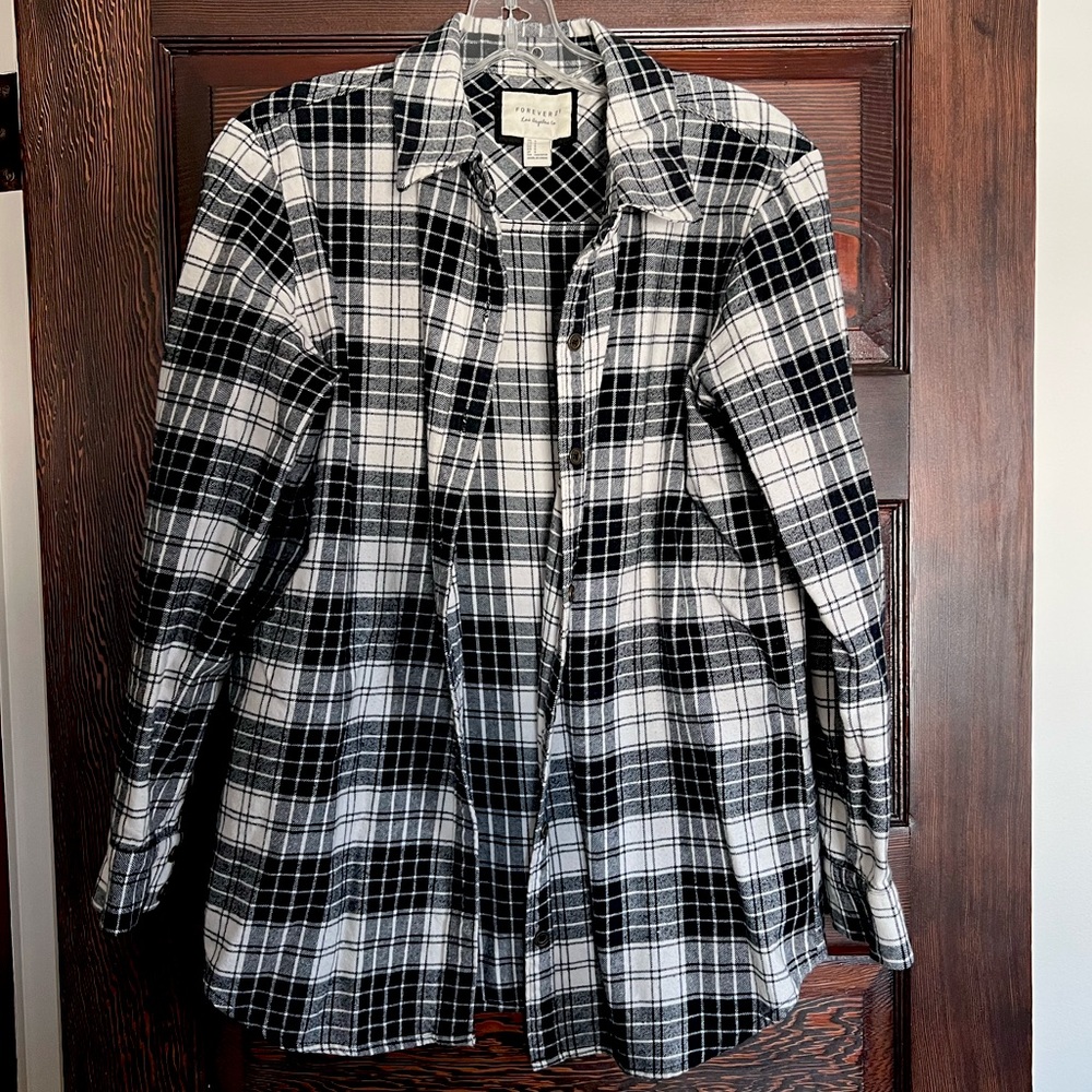 Cabincore Forever 21 Black and White Flannel